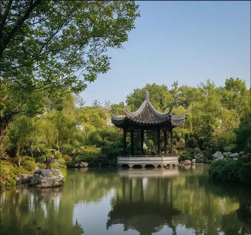 重庆曼山餐饮有限公司